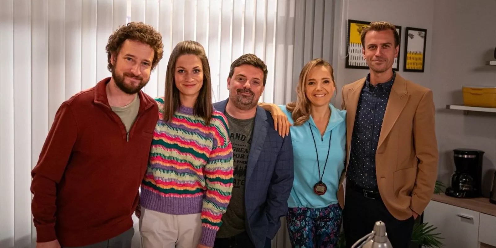 Velké hvězdy Ulice v seriálovém učitelském kabinetu